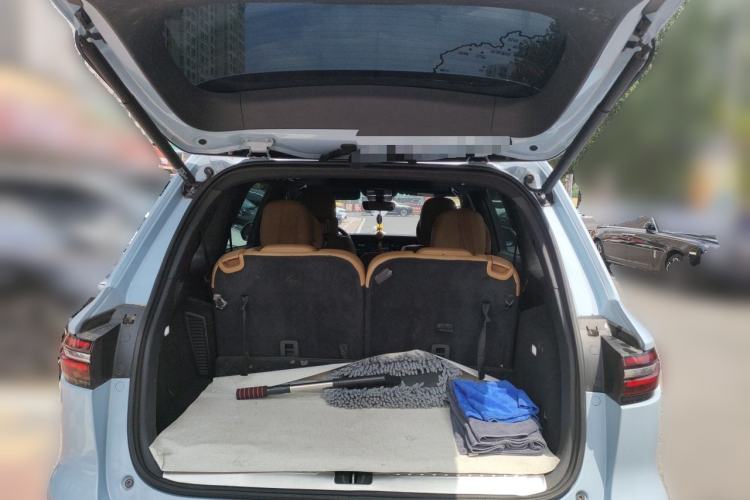 Used Li Auto ONE 2020 Extended-Range 6-Seater Version Trunk