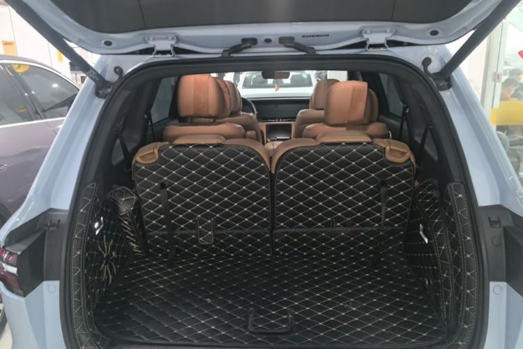 Used Li Auto ONE 2020 Extended-Range 6-Seater Version Trunk