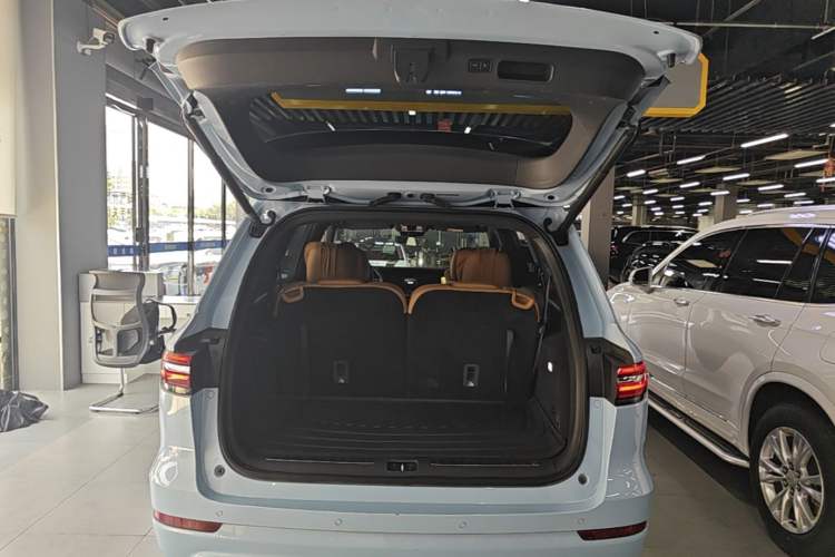 Used Li Auto ONE 2020 Extended-Range 6-Seater Version Trunk