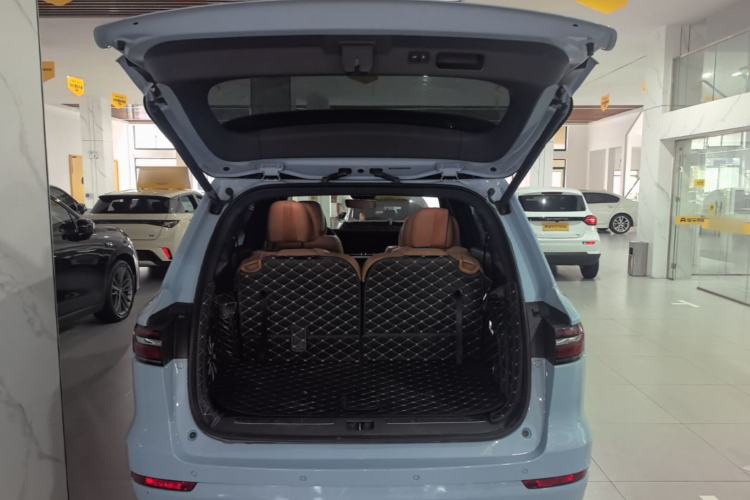 Used Li Auto ONE 2020 Extended-Range 6-Seater Version Trunk