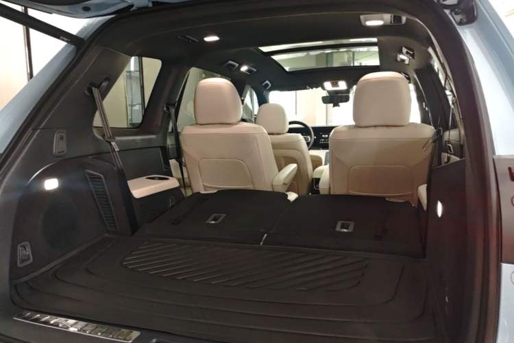 Used Li Auto ONE 2020 Extended-Range 6-Seater Version Trunk