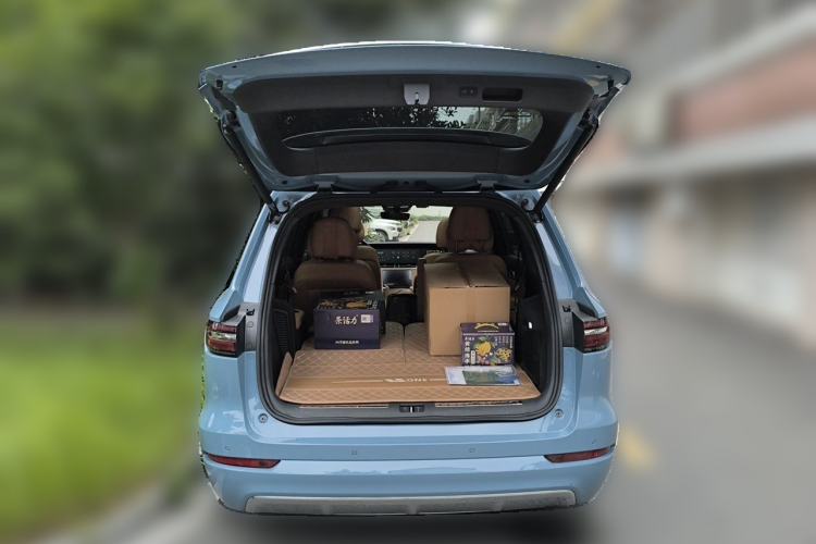 Used Li Auto ONE 2020 Extended-Range 6-Seater Version Trunk