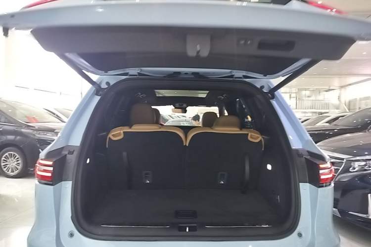 Used Li Auto ONE 2020 Extended-Range 6-Seater Version Trunk