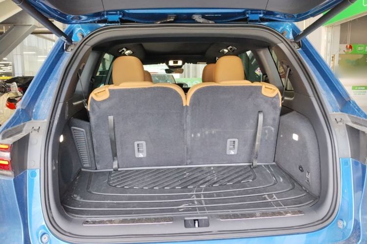 Used Li Auto ONE 2020 Extended-Range 6-Seater Version Trunk