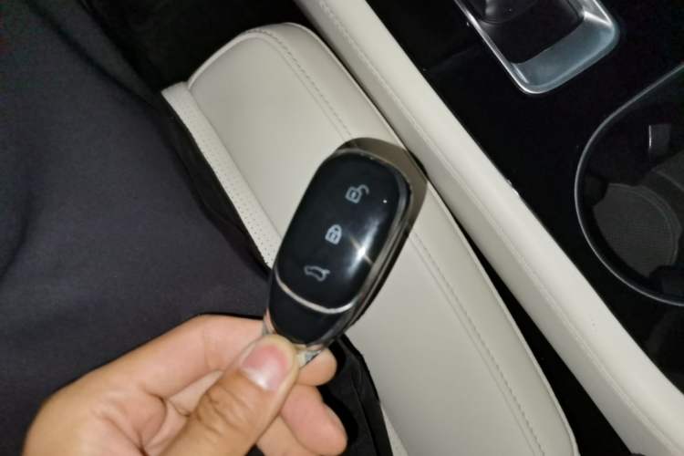 Used Li Auto ONE 2020 Extended-Range 6-Seater Version Vehicle Key
