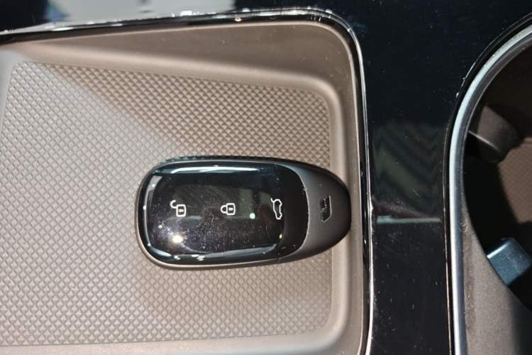 Used Li Auto ONE 2020 Extended-Range 6-Seater Version Vehicle Key