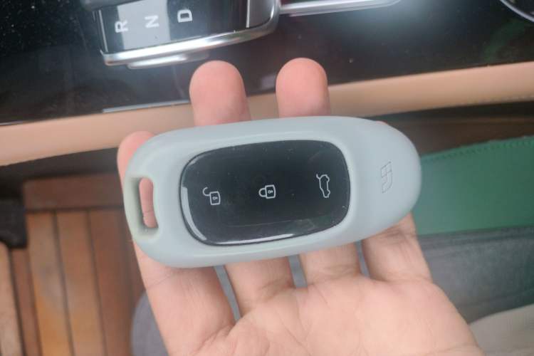 Used Li Auto ONE 2020 Extended-Range 6-Seater Version Vehicle Key