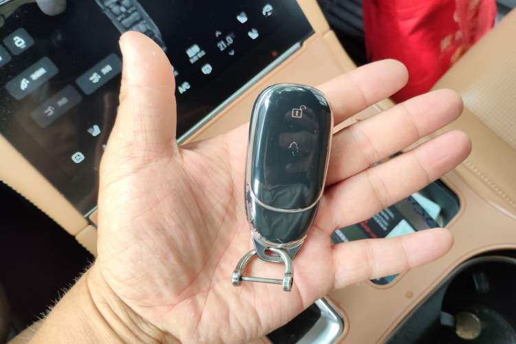 Used Li Auto ONE 2020 Range-Extended 7-Seater Version Vehicle Key