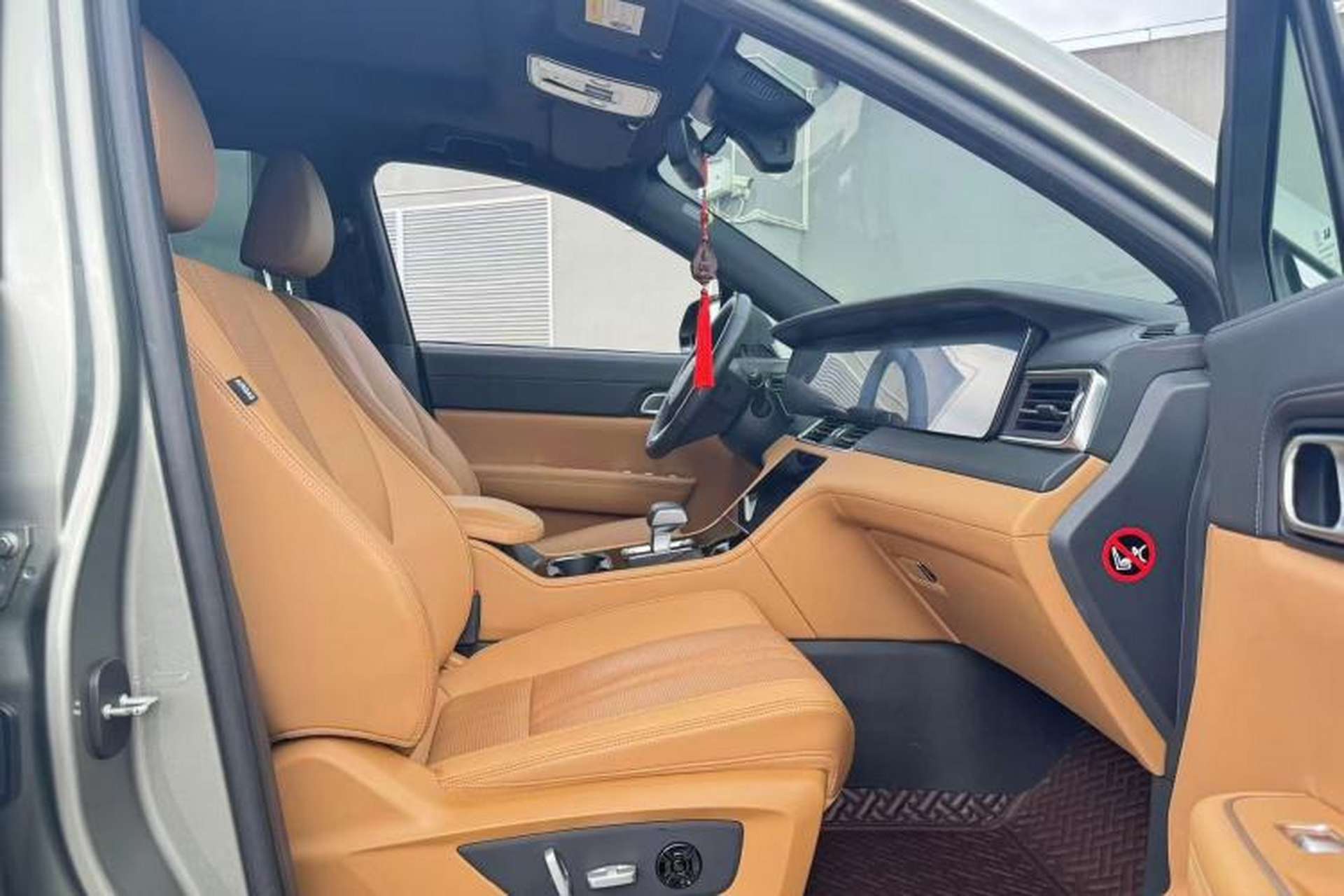 Used Li Auto ONE 2020 Extended-Range 6-Seater Version Interior 3