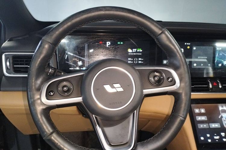 Used Li Auto ONE 2020 Extended-Range 6-Seater Version Steering Wheel