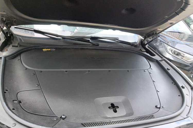 Used Li Auto ONE 2020 Extended-Range 6-Seater Version Engine Bay