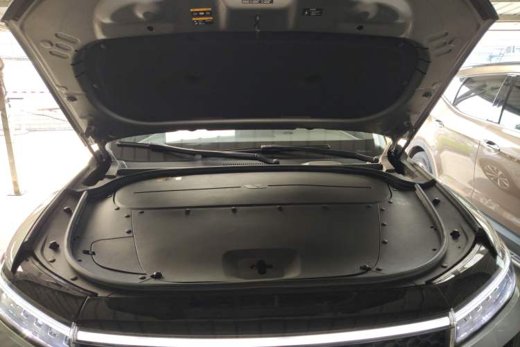 Used Li Auto ONE 2020 Extended-Range 6-Seater Version Engine Bay