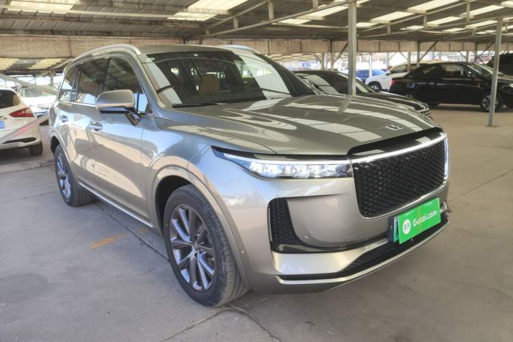 Used Li Auto ONE 2020 Extended-Range 6-Seater Version Exterior 2
