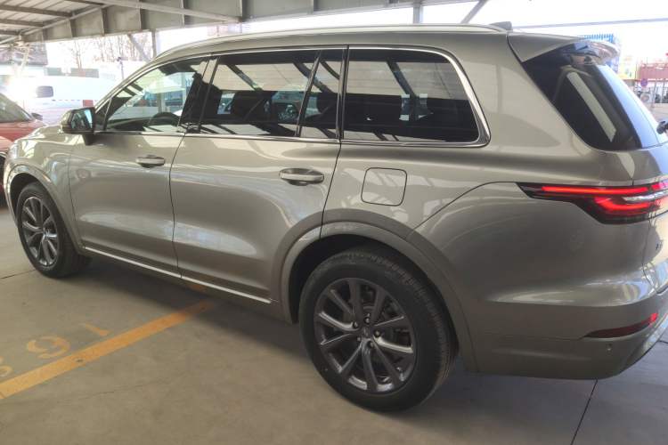 Used Li Auto ONE 2020 Extended-Range 6-Seater Version Exterior 3