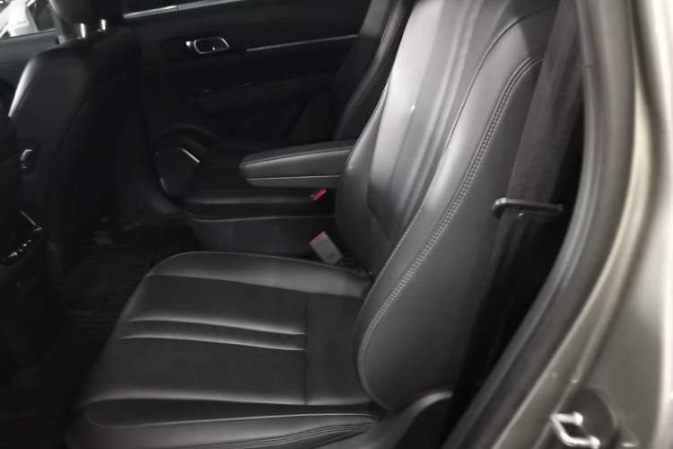 Used Li Auto ONE 2020 Extended-Range 6-Seater Version Left Rear Seat