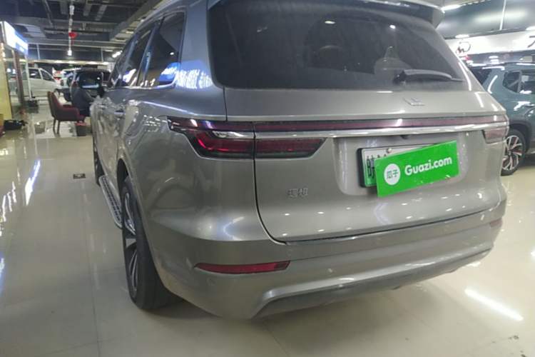 Used Li Auto ONE 2020 Extended-Range 6-Seater Version Rear Left 45 Deg