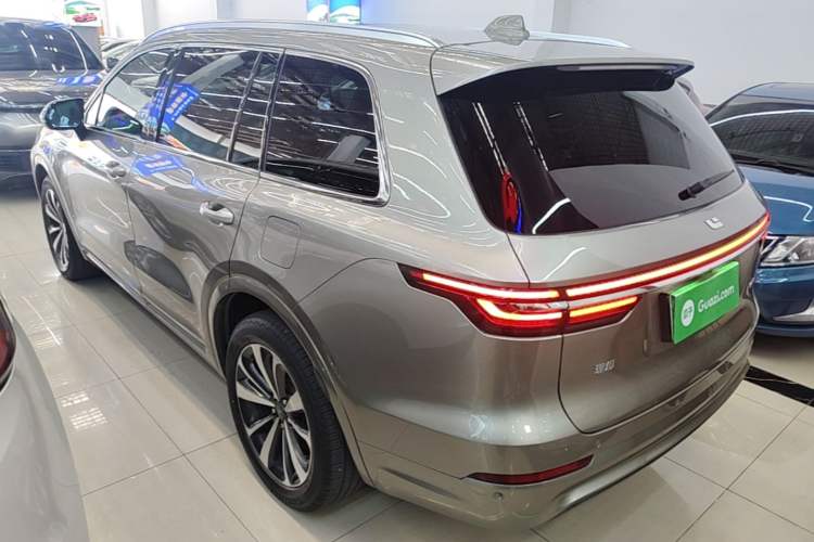 Used Li Auto ONE 2020 Extended-Range 6-Seater Version Rear Left 45 Deg