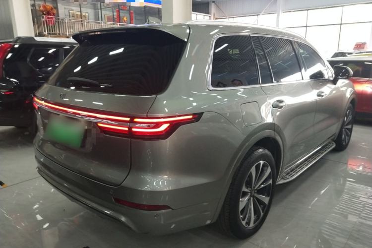 Used Li Auto ONE 2020 Extended-Range 6-Seater Version Rear Right 45 Deg