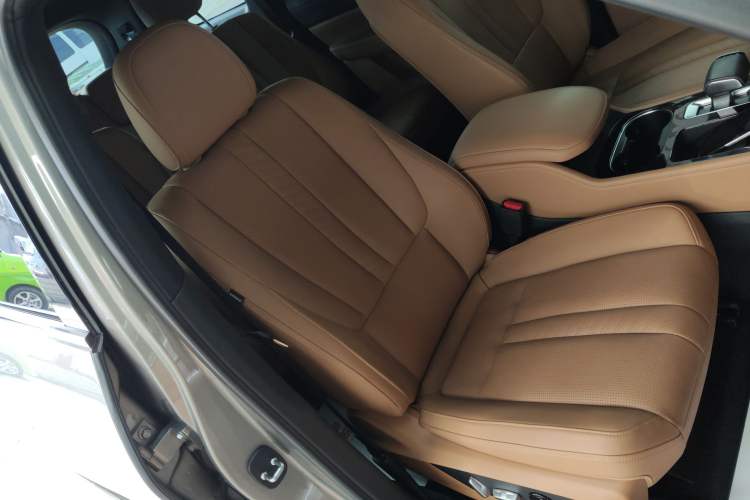 Used Li Auto ONE 2020 Extended-Range 6-Seater Version Right Front Seat