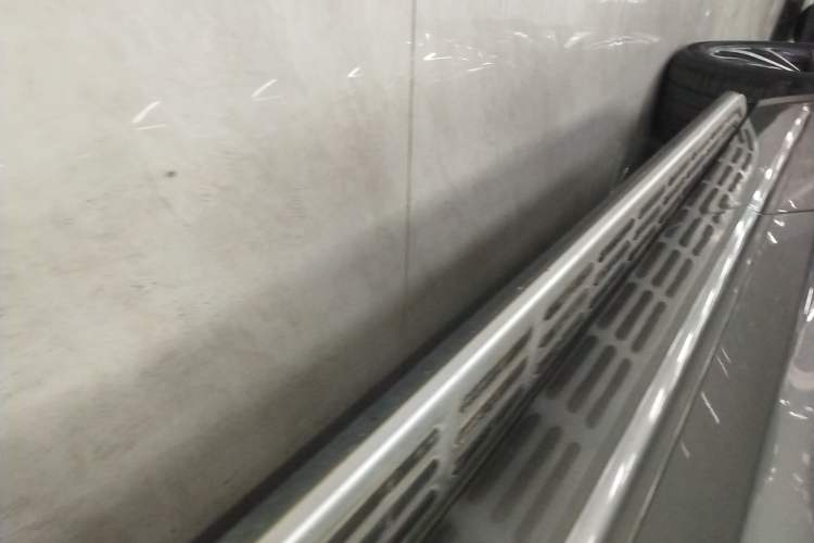 Used Li Auto ONE 2020 Extended-Range 6-Seater Version Right Side Sill