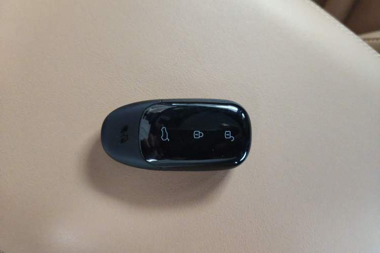 Used Li Auto ONE 2020 Extended-Range 6-Seater Version Vehicle Key