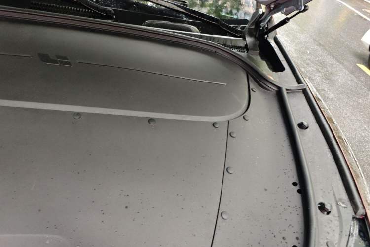 Used Li Auto ONE 2020 Extended-Range 6-Seater Version Engine Bay Left