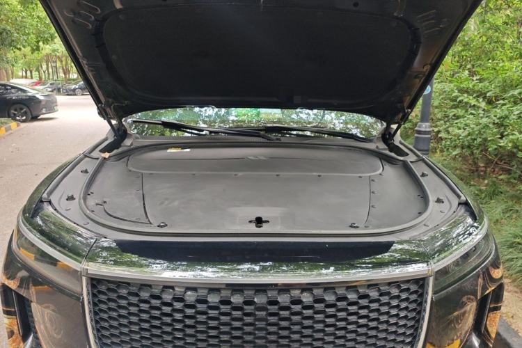 Used Li Auto ONE 2020 Extended-Range 6-Seater Version Engine Bay