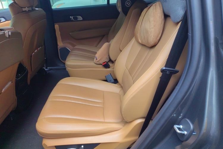 Used Li Auto ONE 2020 Extended-Range 6-Seater Version Left Rear Seat