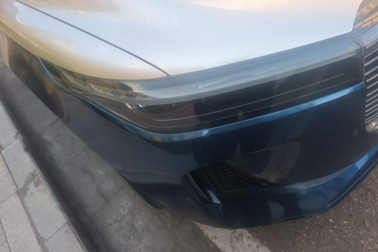 Used Li Auto ONE 2020 Extended-Range 6-Seater Version Right Front Headlight