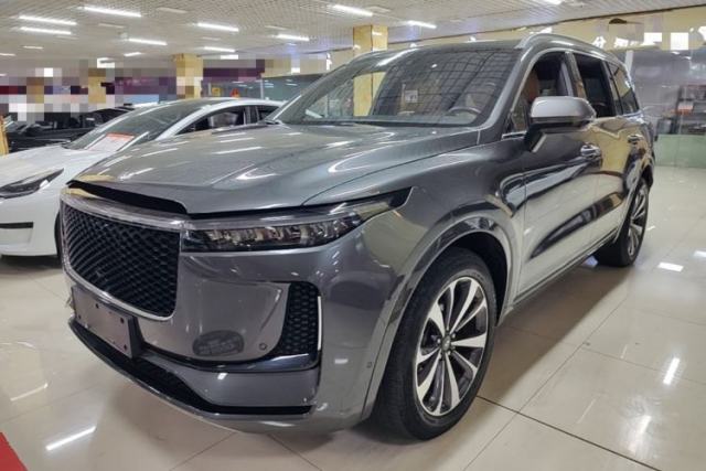 Ojetý Li Auto ONE 2020 Extended-Range 6-Seater Version