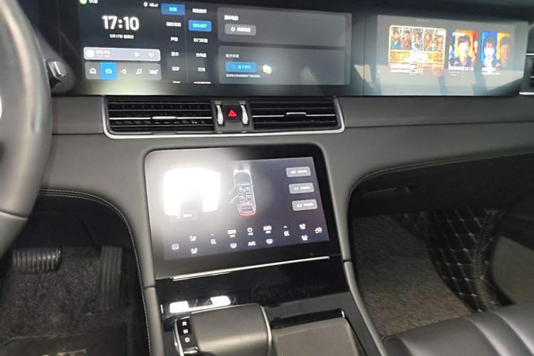 Used Li Auto ONE 2020 Extended-Range 6-Seater Version Audio And AC Panel