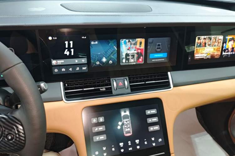 Used Li Auto ONE 2020 Extended-Range 6-Seater Version Audio And AC Panel