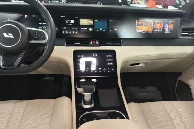Used Li Auto ONE 2020 Extended-Range 6-Seater Version Audio And AC Panel