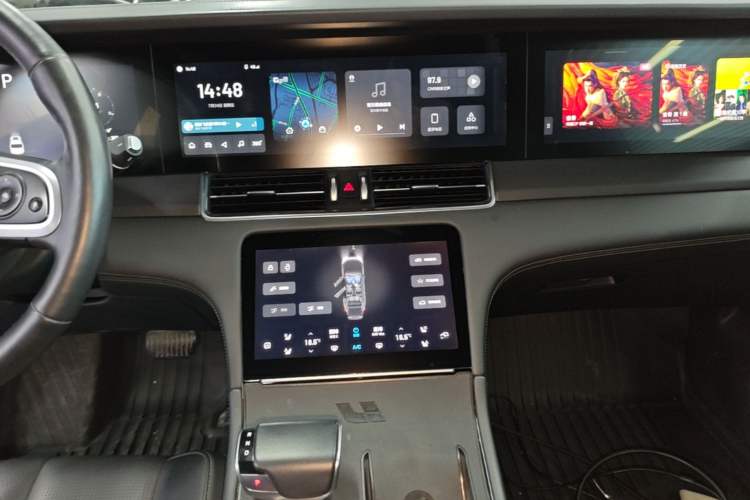 Used Li Auto ONE 2020 Extended-Range 6-Seater Version Audio And AC Panel