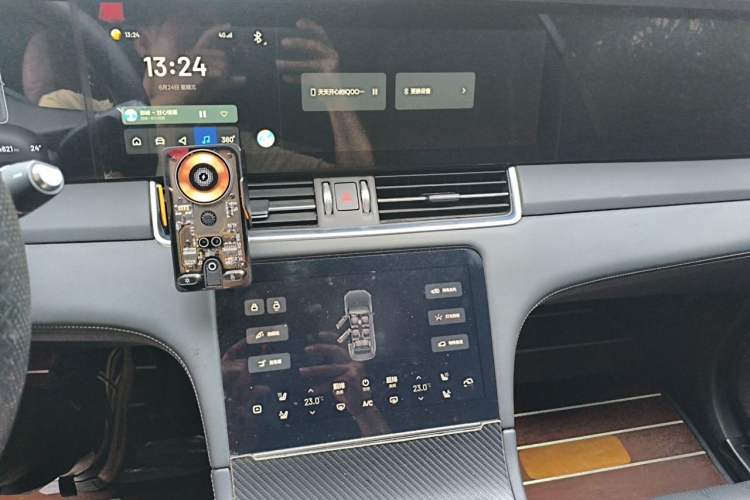 Used Li Auto ONE 2020 Extended-Range 6-Seater Version Audio And AC Panel