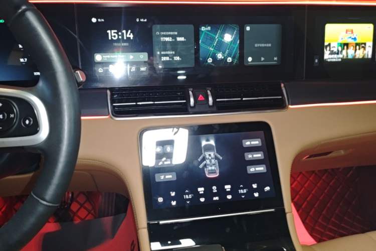 Used Li Auto ONE 2020 Extended-Range 6-Seater Version Audio And AC Panel