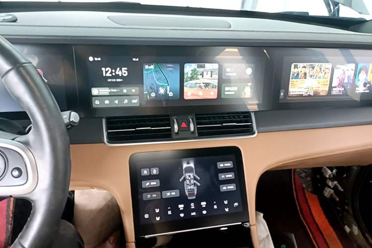 Used Li Auto ONE 2020 Extended-Range 6-Seater Version Audio And AC Panel