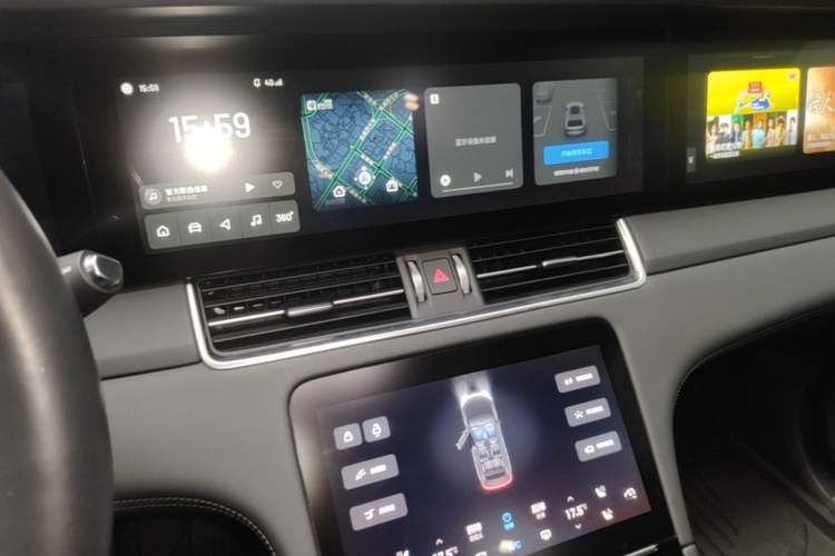 Used Li Auto ONE 2020 Extended-Range 6-Seater Version Audio And AC Panel
