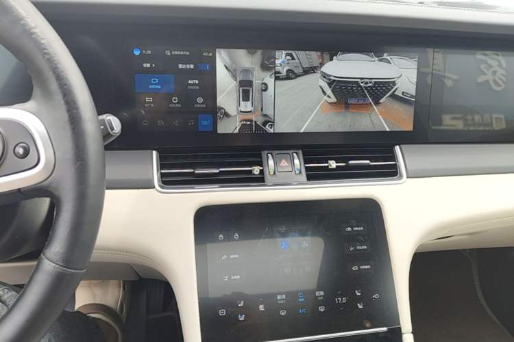 Used Li Auto ONE 2020 Extended-Range 6-Seater Version Audio And AC Panel