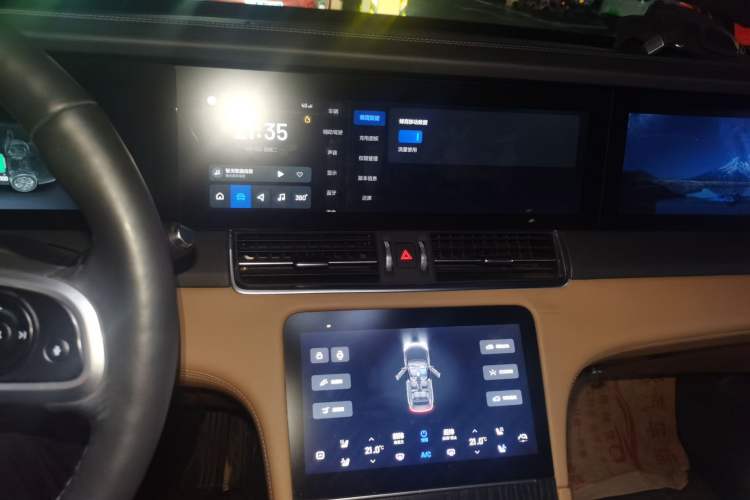 Used Li Auto ONE 2020 Extended-Range 6-Seater Version Audio And AC Panel