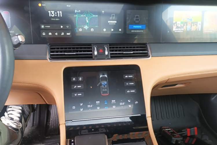 Used Li Auto ONE 2020 Extended-Range 6-Seater Version Audio And AC Panel