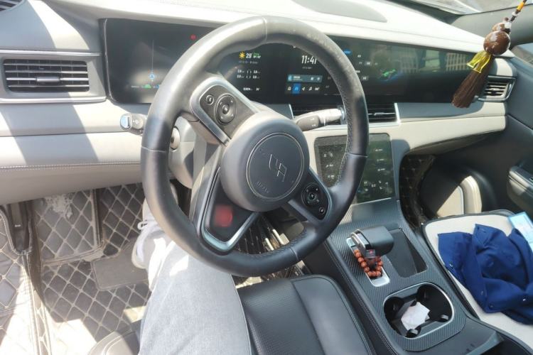 Used Li Auto ONE 2020 Extended-Range 6-Seater Version Center Console