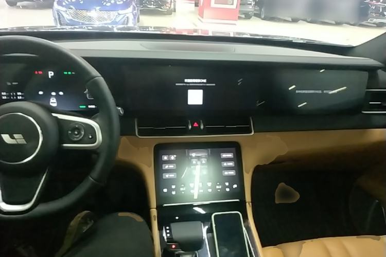 Used Li Auto ONE 2020 Extended-Range 6-Seater Version Center Console