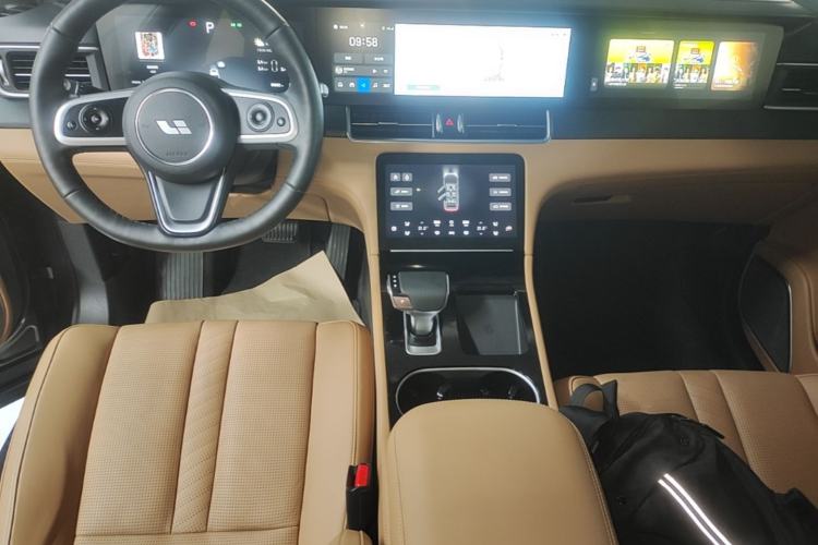 Used Li Auto ONE 2020 Extended-Range 6-Seater Version Center Console