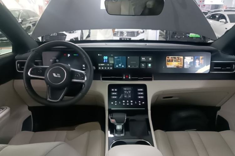 Used Li Auto ONE 2020 Extended-Range 6-Seater Version Center Console
