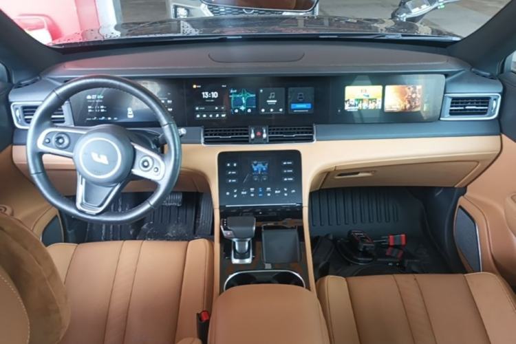 Used Li Auto ONE 2020 Extended-Range 6-Seater Version Center Console