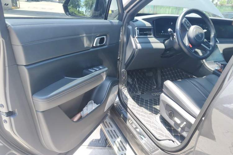 Used Li Auto ONE 2020 Extended-Range 6-Seater Version Driver Seat