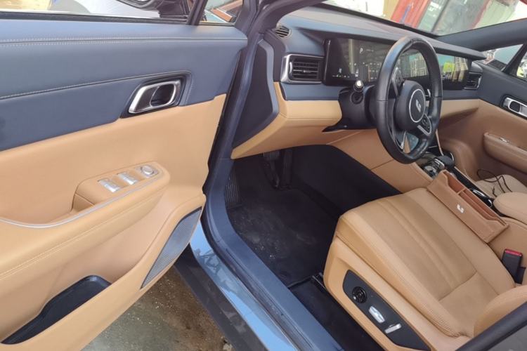 Used Li Auto ONE 2020 Extended-Range 6-Seater Version Driver Seat