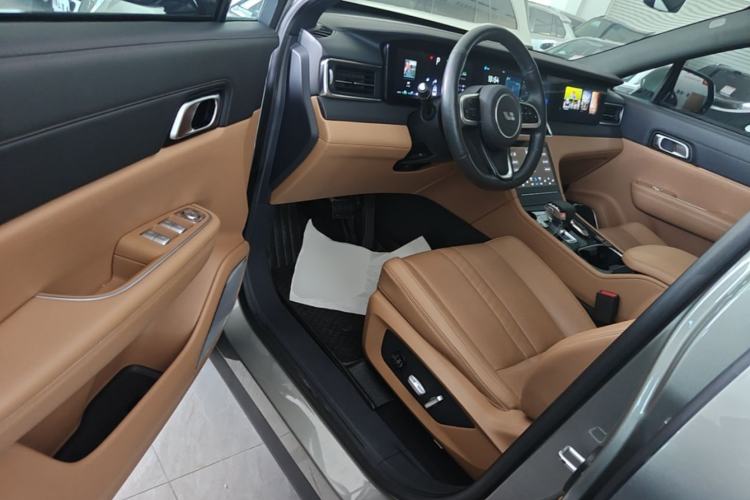 Used Li Auto ONE 2020 Extended-Range 6-Seater Version Driver Seat