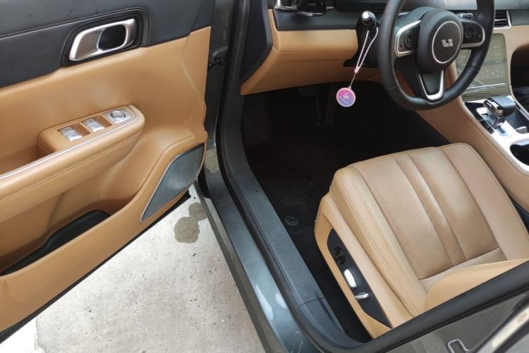 Used Li Auto ONE 2020 Extended-Range 6-Seater Version Driver Seat
